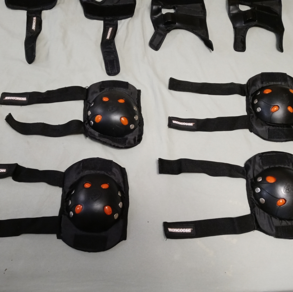 🐻🌉12 MONGOOSE PROTECTIVE PADS🎁 - Picture 11 of 13
